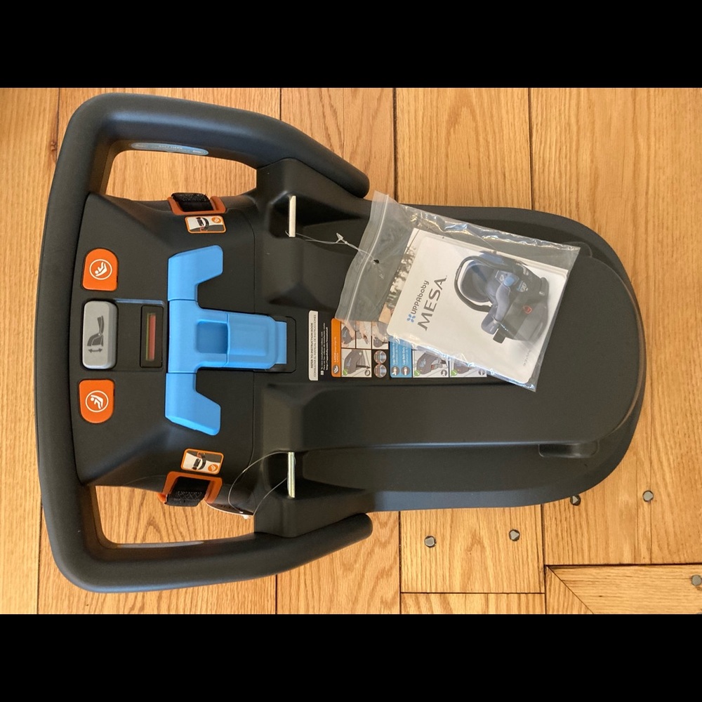 Brand New UPPAbaby MESA Base